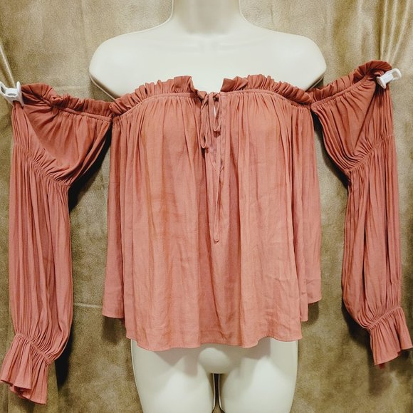 Boho Cold Shoulder Pirate top - Picture 3 of 4